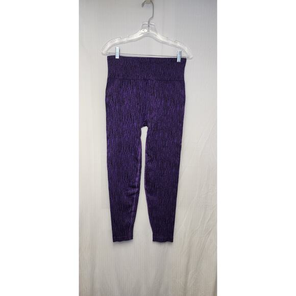 Athleta Flurry Elemental Leggings Size Purple/Black Size Large - Picture 4 of 7